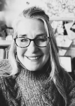 Nicky Barrie, headshot - counsellor